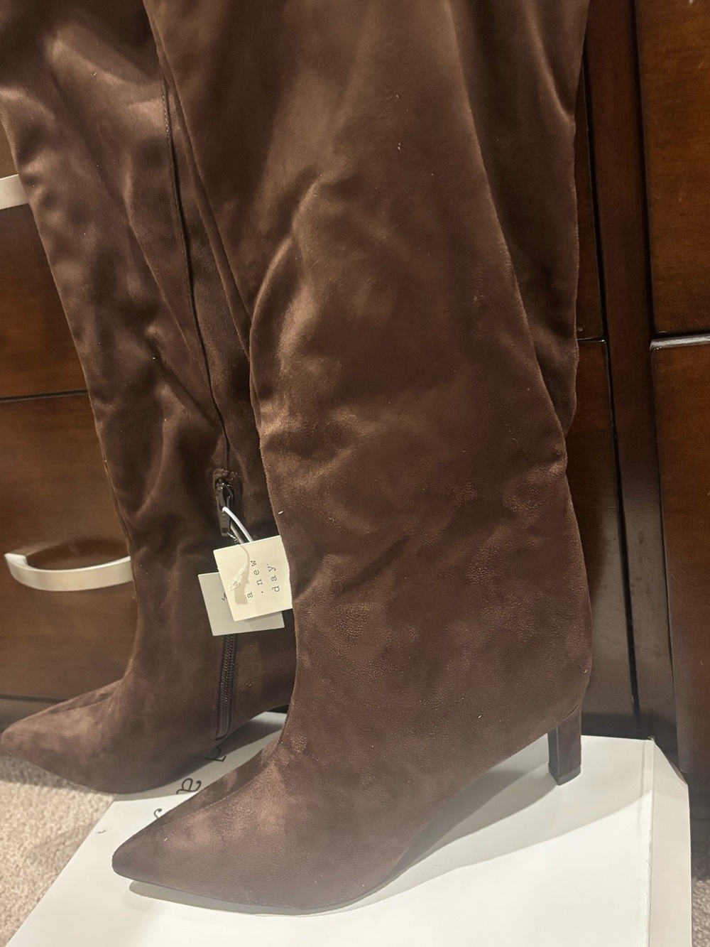 NIB A New Day Justice Brown Suede Pointed Toe Kitten Heel Tall Boots 7.5 Shoes